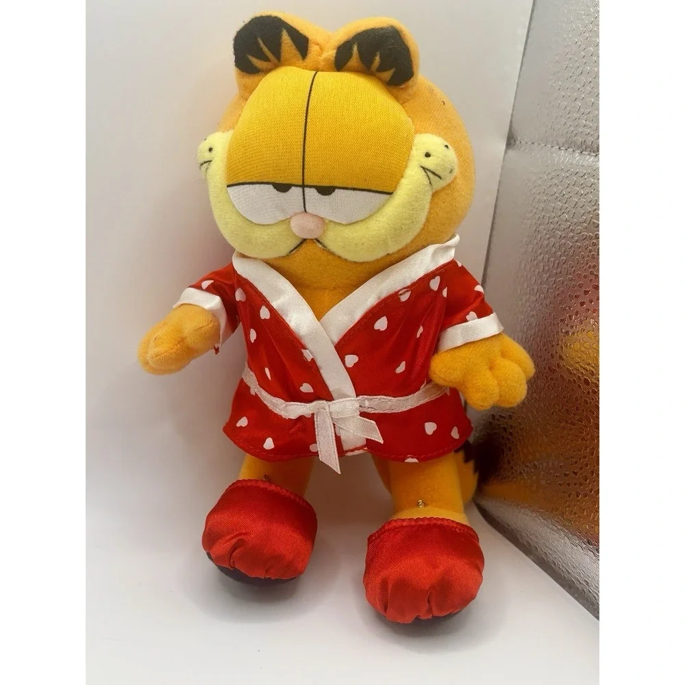 Vintage collectible GARFIELD Russell Stover Plush 8
